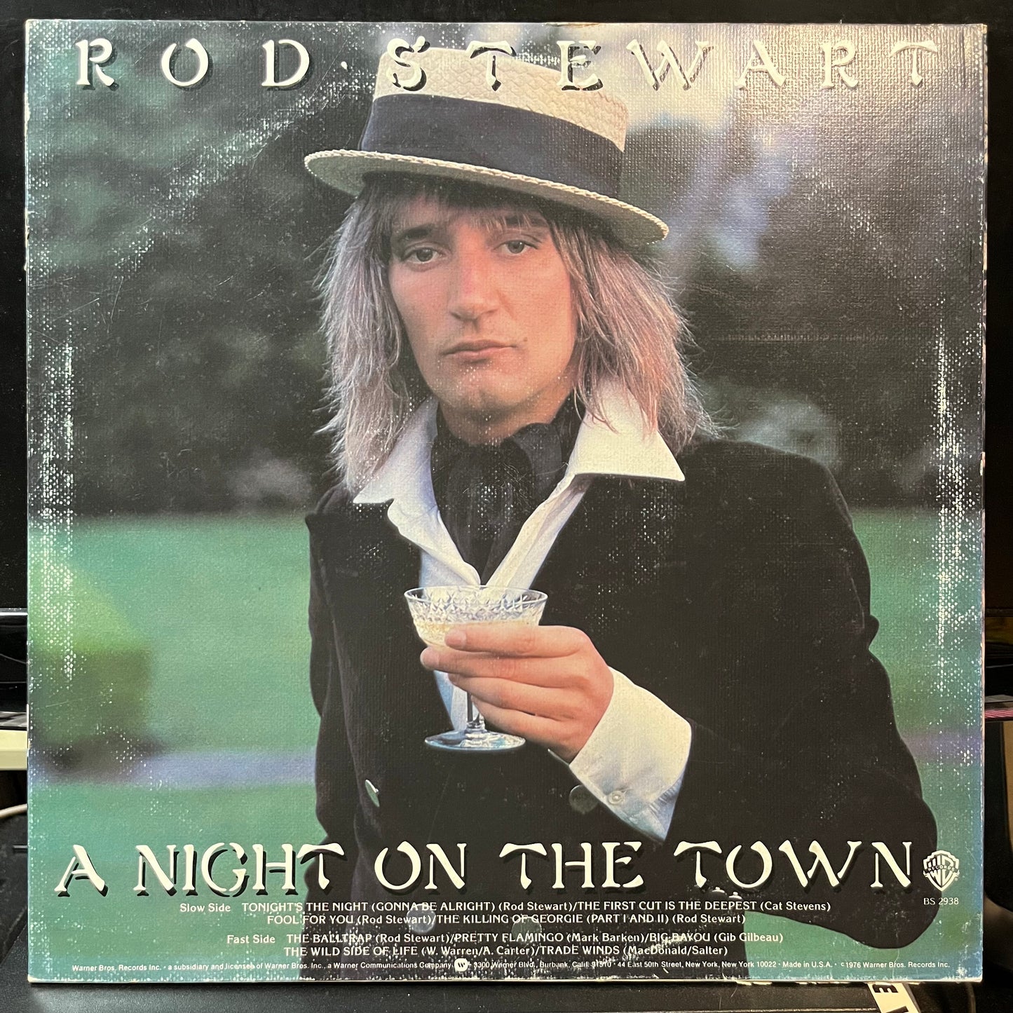 Rod Stewart - A Night On The Town (VINYL LP WARNER BROS. BS 2938 1976) | Near Mint (NM or M-) Excellent (EX) - ROCK / USED *NEAR MINT*