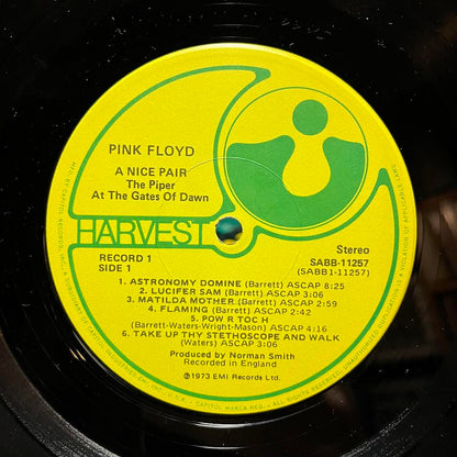 A Nice Pair (VINYL) | Near Mint (NM or M-) Excellent+ (EX+) - ROCK / USED *NEAR MINT*