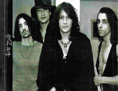 Live (CD) | Near Mint (NM or M-) Near Mint (NM or M-) - ROCK / USED *NEAR MINT*