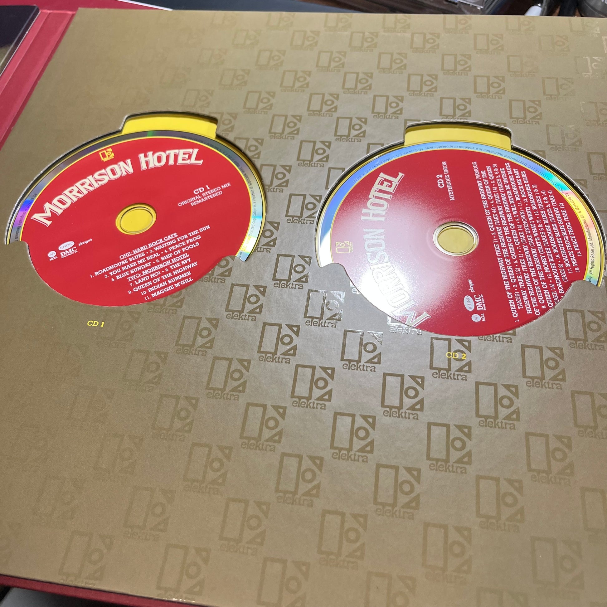 Morrison Hotel (VINYL & 2xCD) | Near Mint (NM) Near Mint (NM) - ROCK / USED *NEAR MINT*