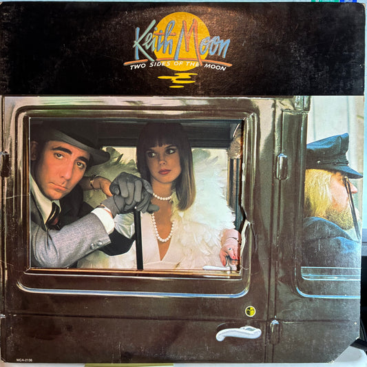 Two Sides Of The Moon (VINYL) | Very Good Plus (VG+) Very Good Plus (VG+) - ROCK / USED *VERY GOOD+*