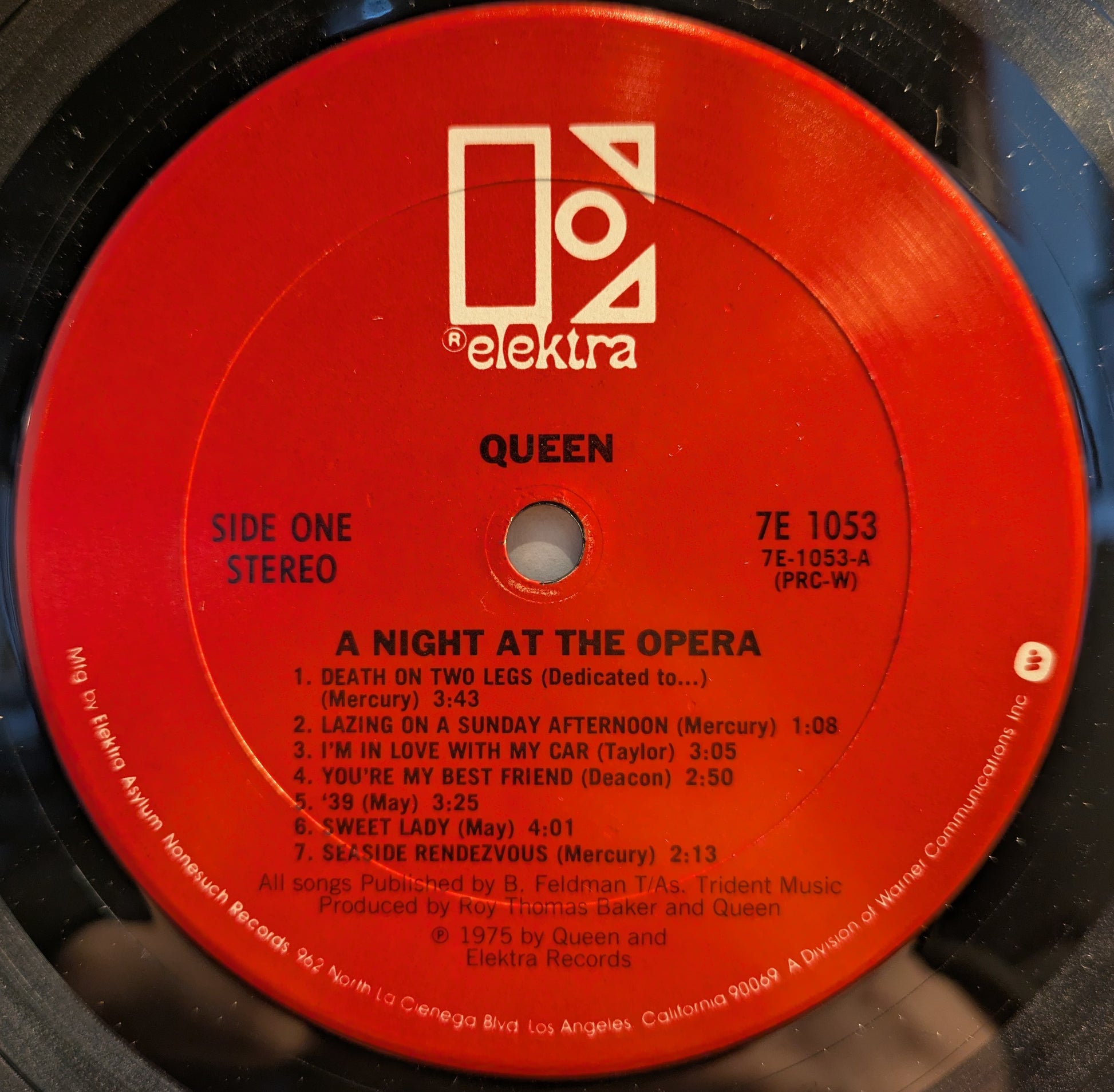 A Night At The Opera (VINYL) | Very Good Plus (VG+) Very Good Plus (VG+) - ROCK / USED *VERY GOOD+*