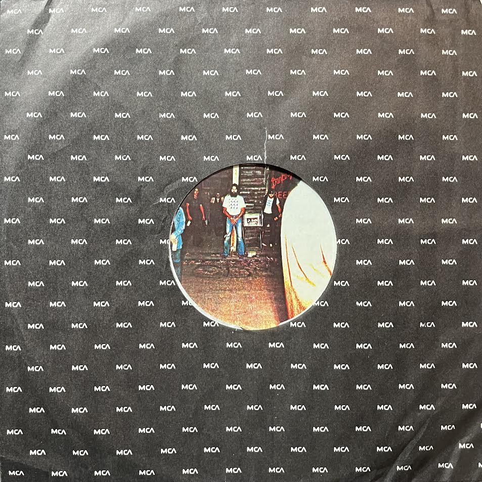 Gimme Back My Bullets (VINYL) | Very Good Plus (VG+) Very Good Plus (VG+) - ROCK / USED *VERY GOOD+*