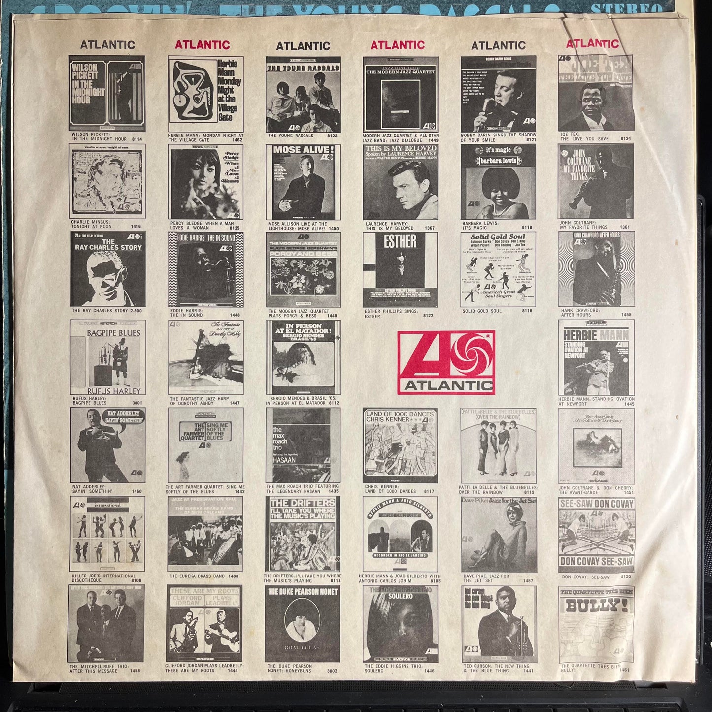 The Young Rascals - Groovin' *TERRE HAUTE* | Very Good Plus (VG+) Very Good Plus (VG+) - ROCK / USED *VERY GOOD+*
