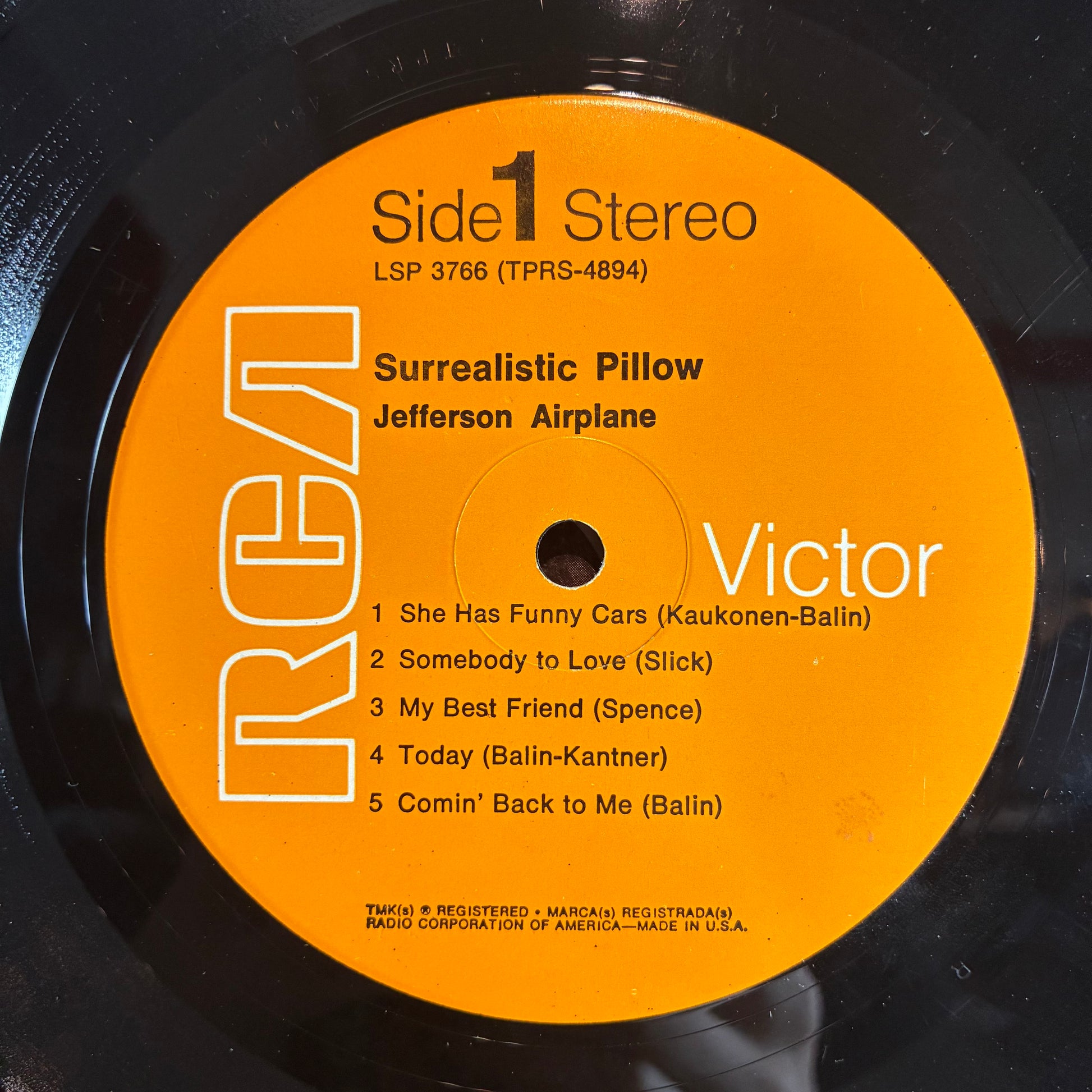 Jefferson Airplane - Surrealistic Pillow (VINYL LP RCA Victor – LSP-3766) | Very Good Plus (VG+) Very Good (VG) - ROCK / USED *VERY GOOD+*