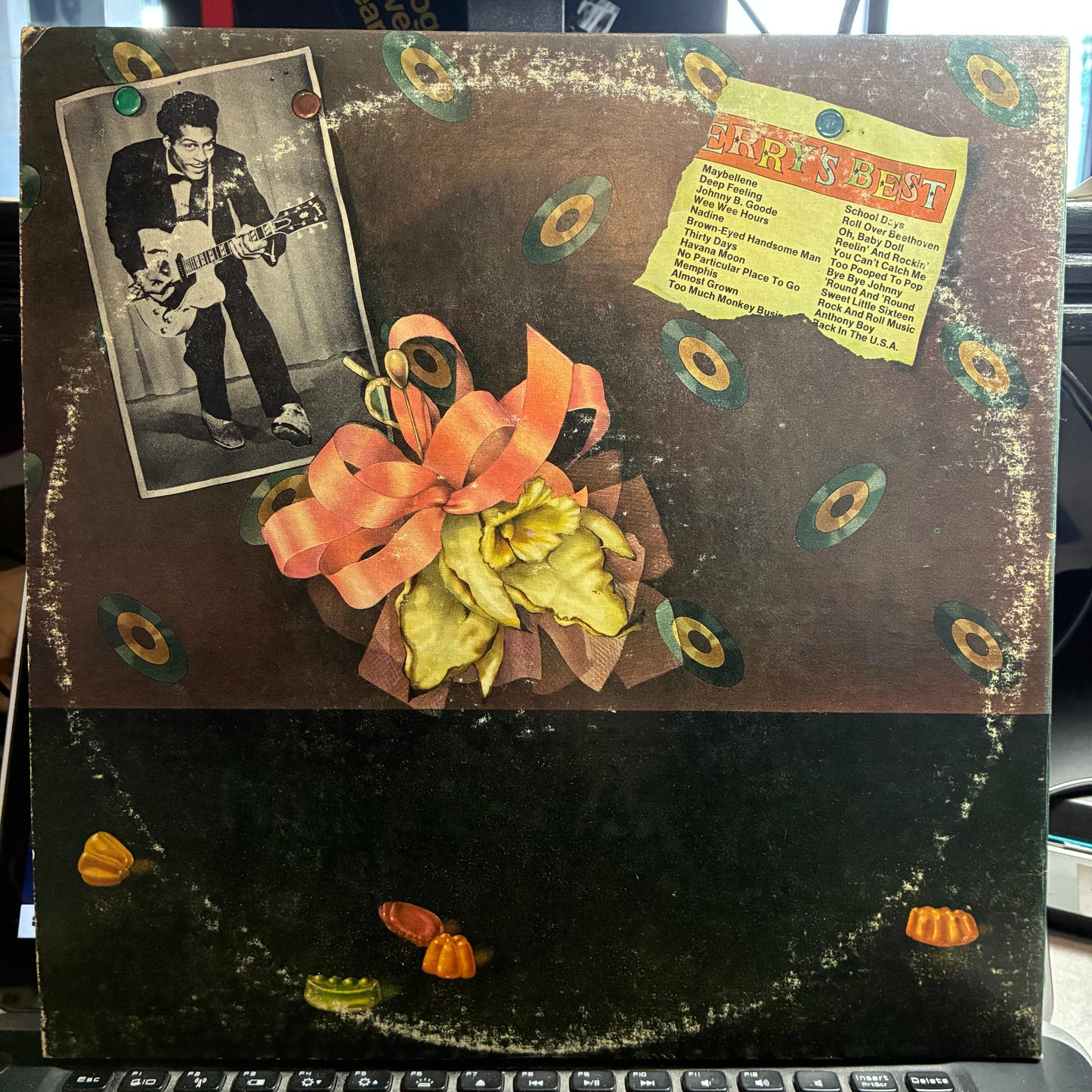 Chuck Berry's Golden Decade (2x VINYL) | Very Good Plus (VG+) Very Good Plus (VG+) - ROCK / USED *VERY GOOD+*