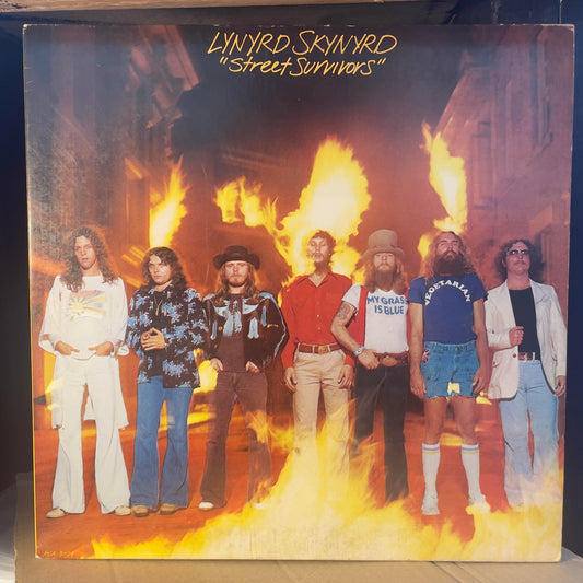 Street Survivors (VINYL) | Very Good Plus (VG+) Very Good Plus (VG+) - ROCK / USED *VERY GOOD+*