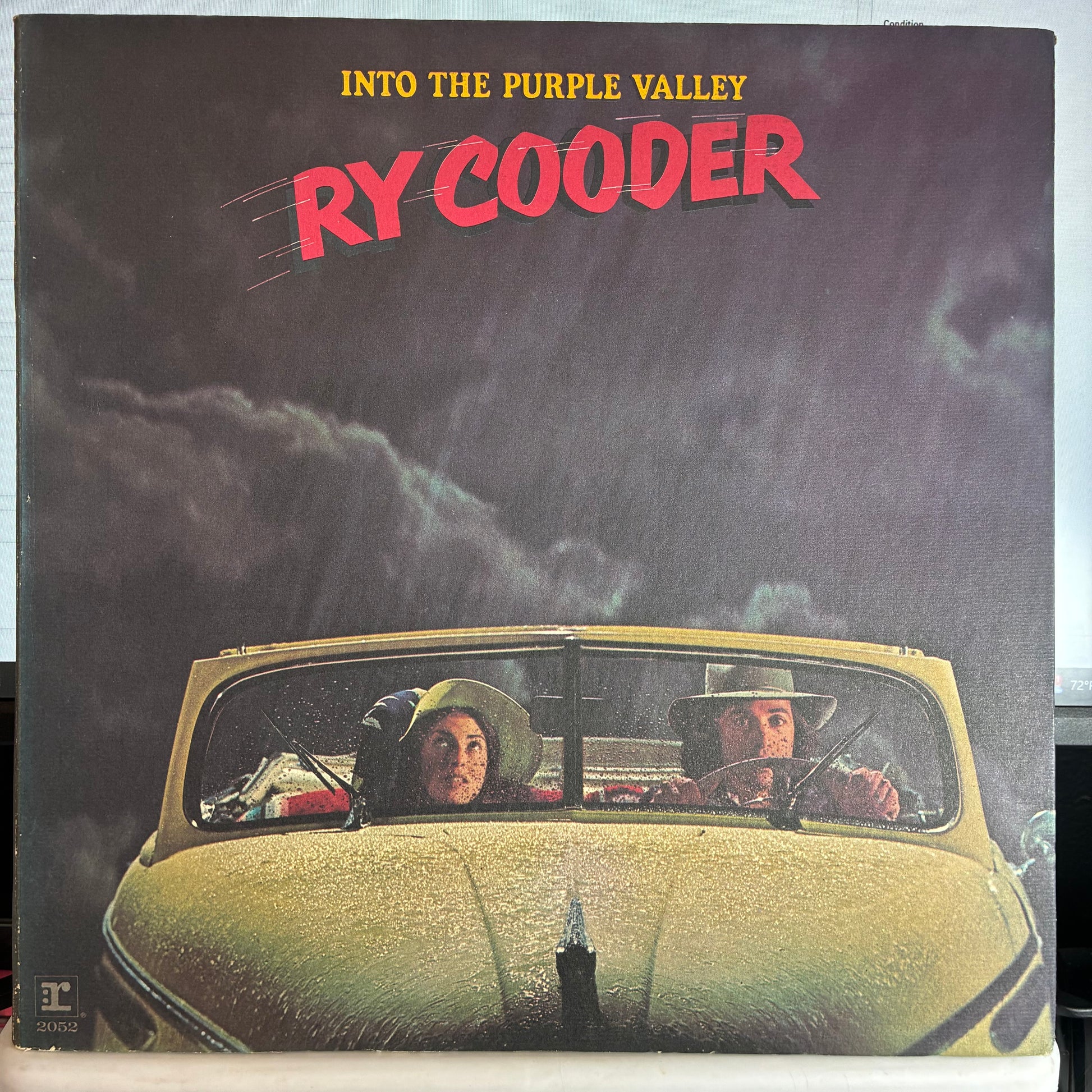 Into The Purple Valley (VINYL) | Very Good Plus (VG+) Excellent (EX) - ROCK / USED *VERY GOOD+*