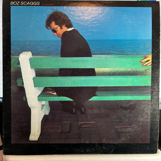 Silk Degrees (VINYL) | Very Good Plus (VG+) Very Good Plus (VG+) - ROCK / USED *VERY GOOD+*
