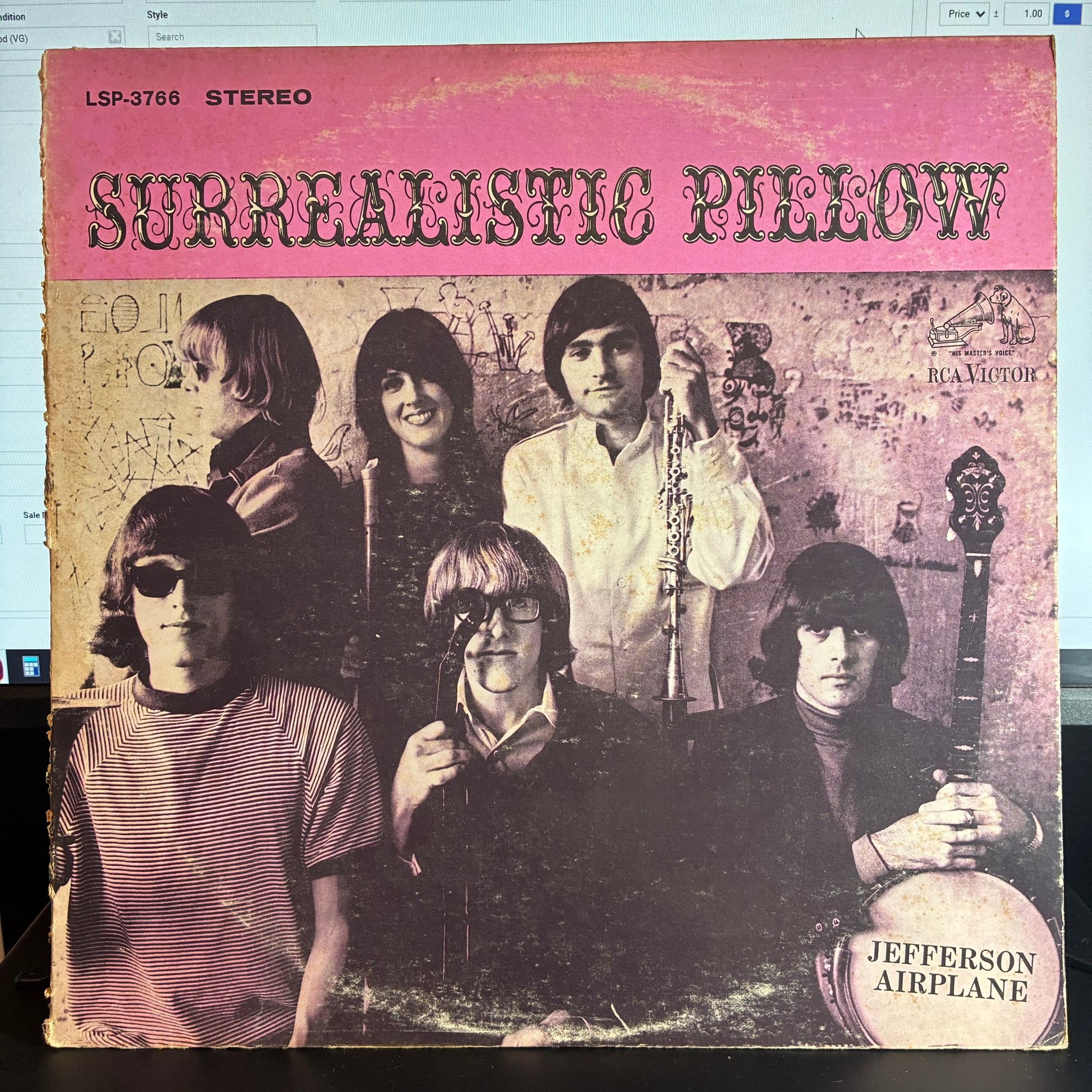 Jefferson Airplane - Surrealistic Pillow (VINYL LP RCA Victor – LSP-3766) | Very Good Plus (VG+) Very Good (VG) - ROCK / USED *VERY GOOD+*