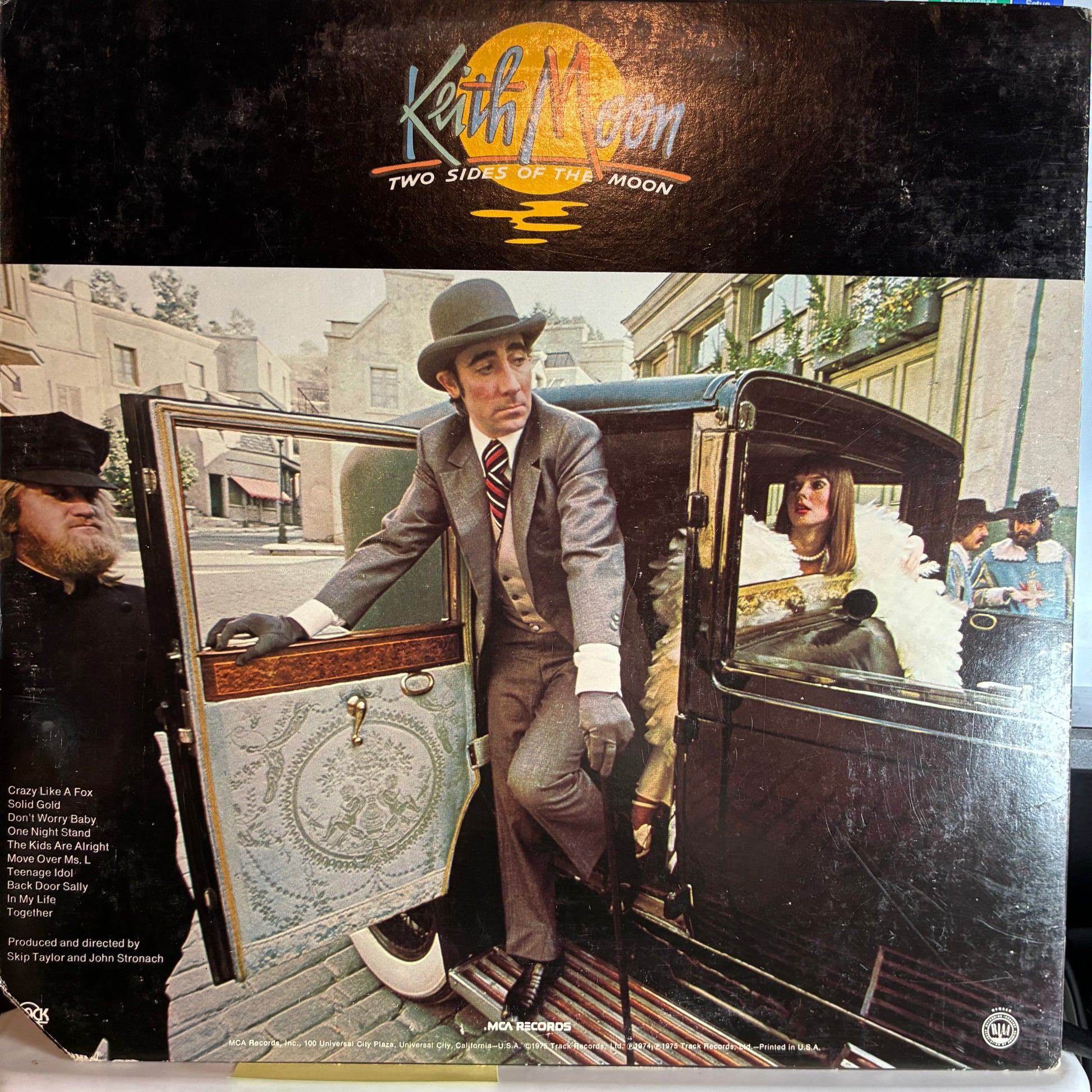 Two Sides Of The Moon (VINYL) | Very Good Plus (VG+) Very Good Plus (VG+) - ROCK / USED *VERY GOOD+*