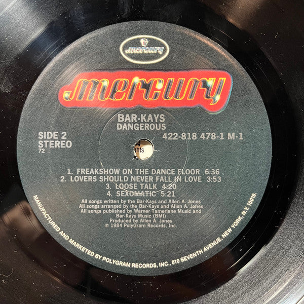 Love At First Sting (MISSPRESS VINYL) | Very Good Plus Plus (VG++) Very Good Plus (VG+) - ROCK / USED *VERY GOOD++*