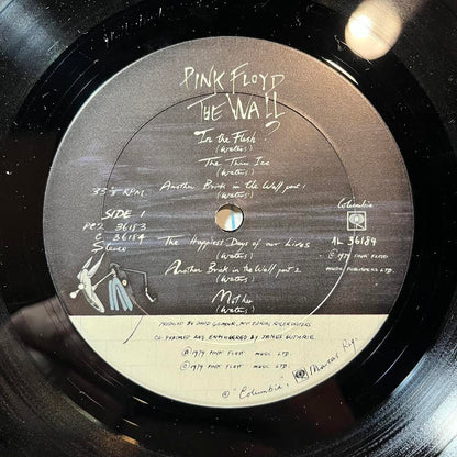 The Wall (2xVINYL) | Very Good Plus Plus (VG++) Excellent (EX) - ROCK / USED *VERY GOOD++*