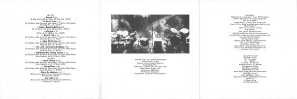 Genesis - Seconds Out (2xCD) | Very Good Plus (VG+) Very Good Plus (VG+) - ROCK / USED *VERY GOOD+*
