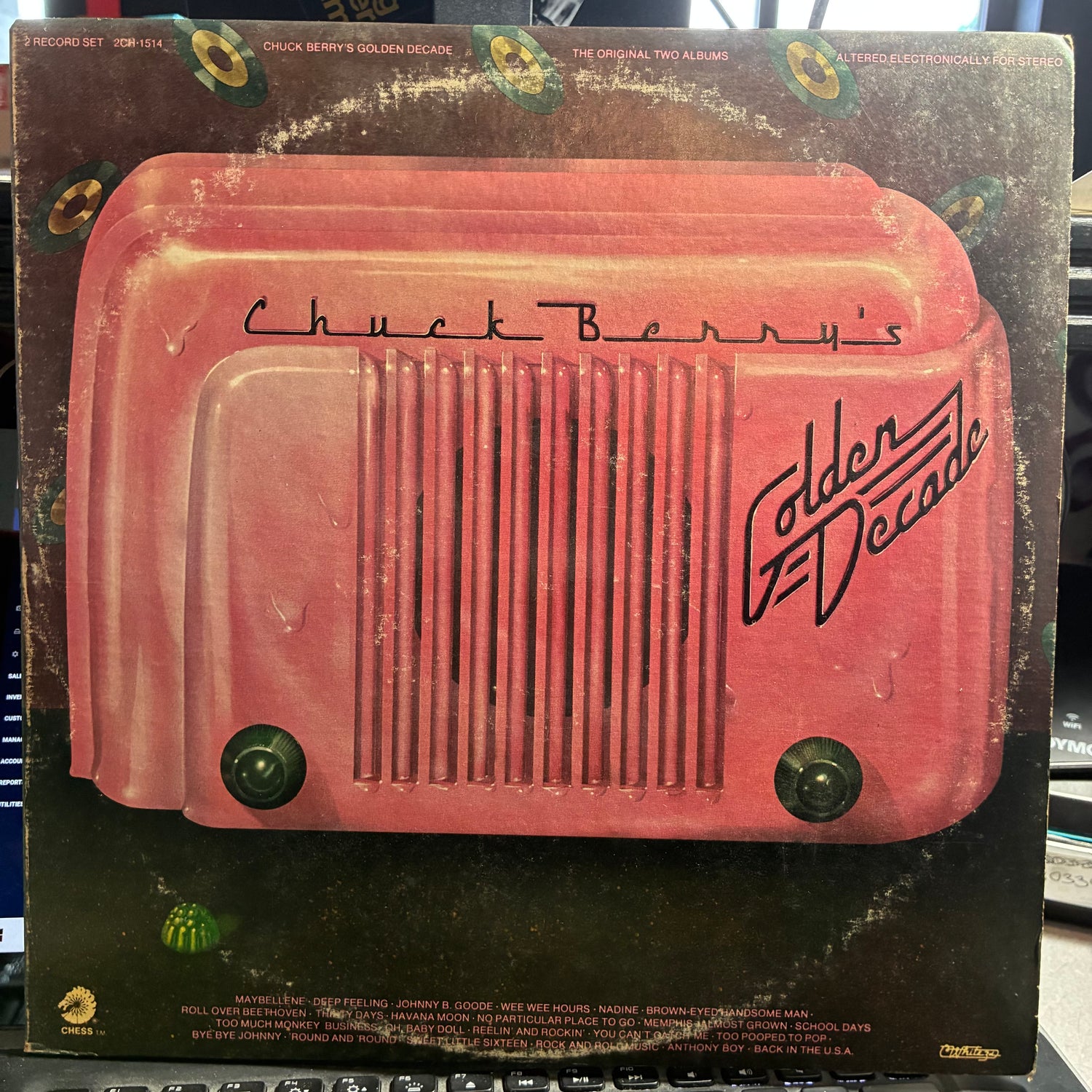 Chuck Berry's Golden Decade (2x VINYL) | Very Good Plus (VG+) Very Good Plus (VG+) - ROCK / USED *VERY GOOD+*