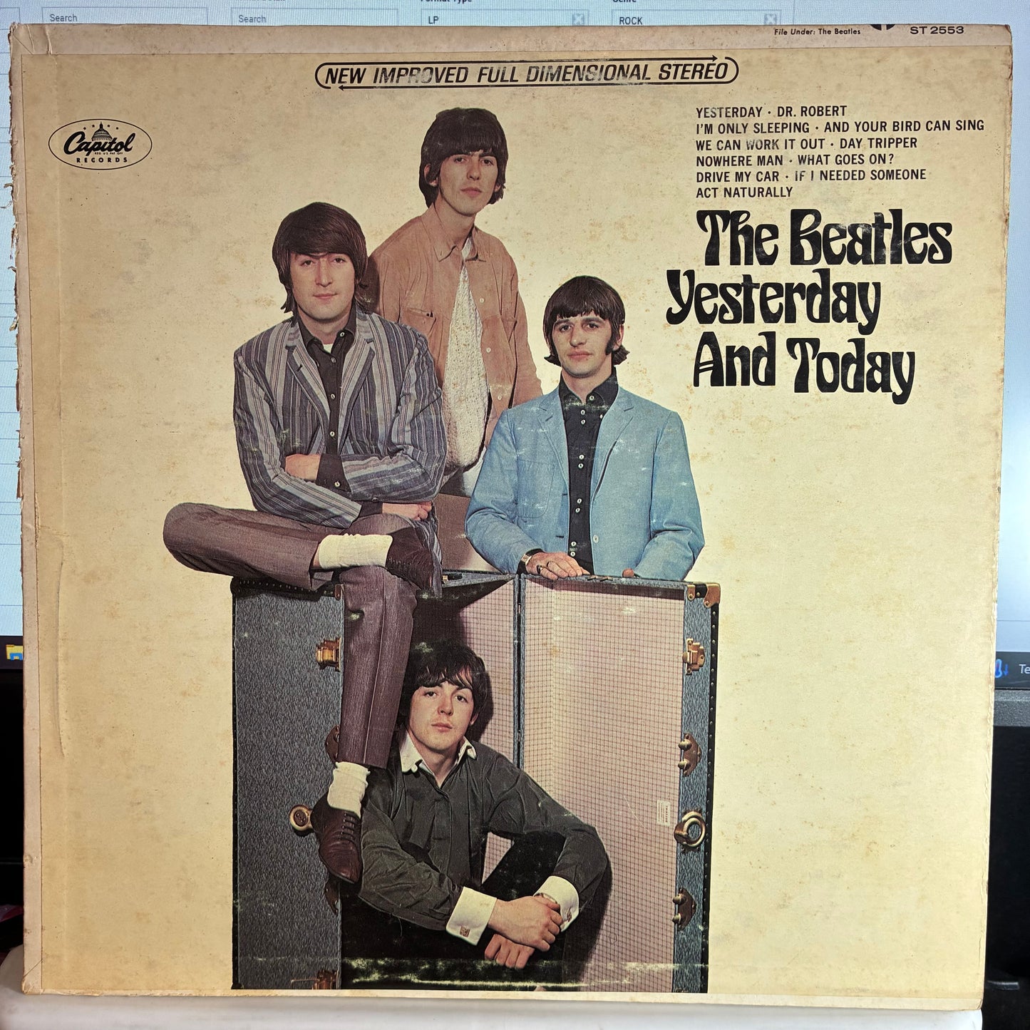 The Beatles - Yesterday And Today (VINYL) | Very Good Plus (VG+) Very Good (VG) - ROCK / USED *VERY GOOD+*