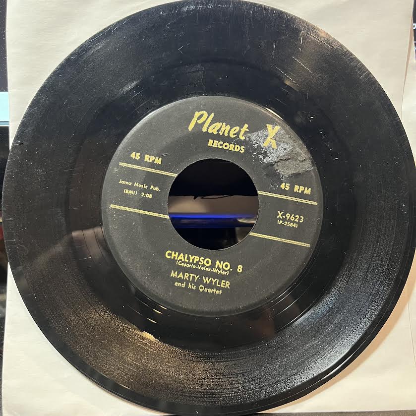 Chalypso No. 8 / Temptation (Stroll) (7") | Very Good (VG) Generic - ROCK / USED *VERY GOOD*