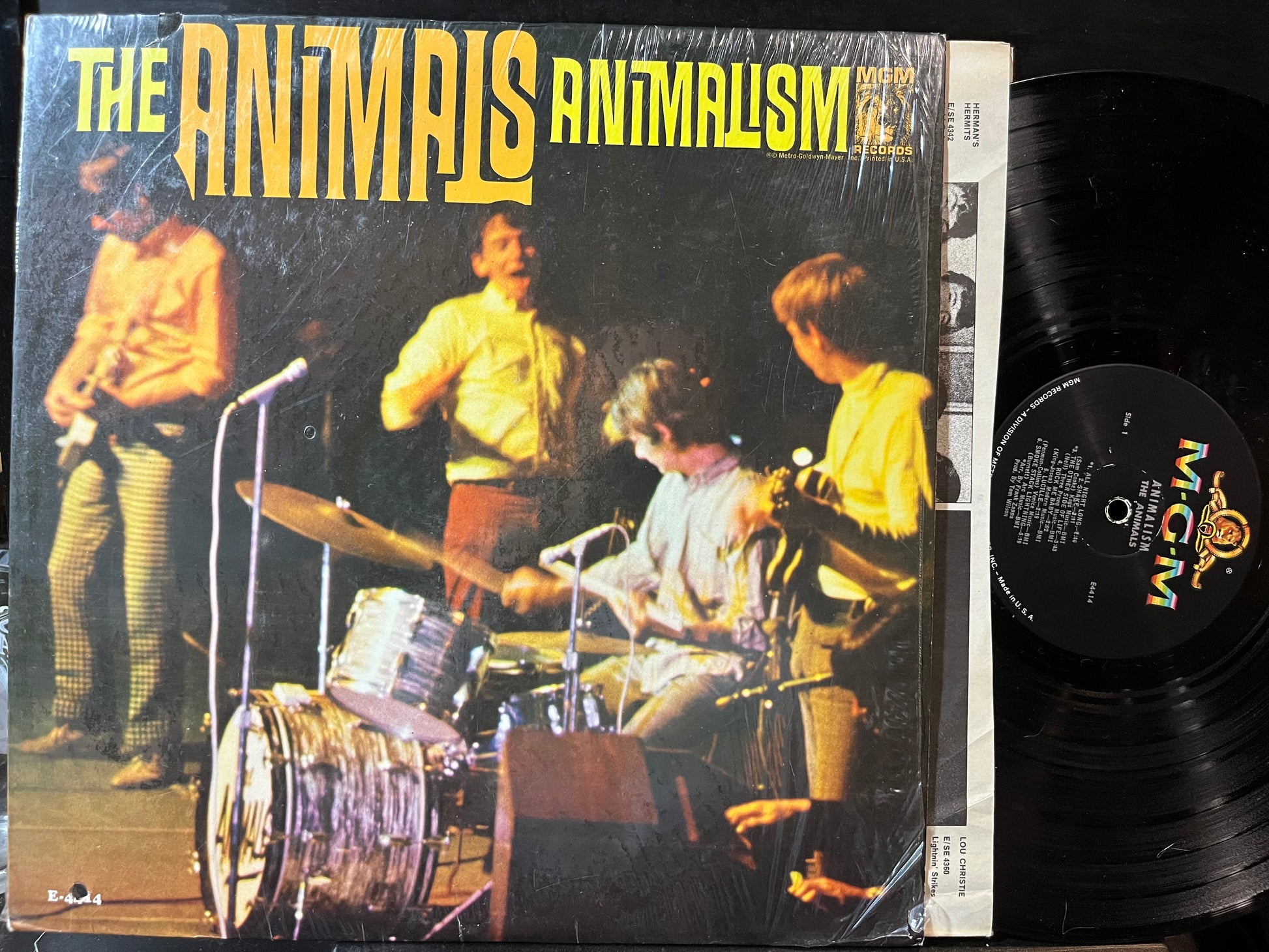 The Animals - Animalism (VINYL LP) | Near Mint- (NM-) Near Mint- (NM-) - ROCK / USED *NEAR MINT-*