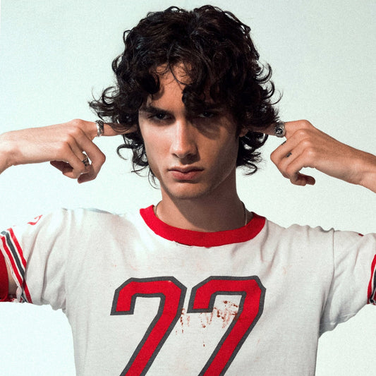 I Barely Know Her (Indie Exclusive Ruby Red Vinyl) |