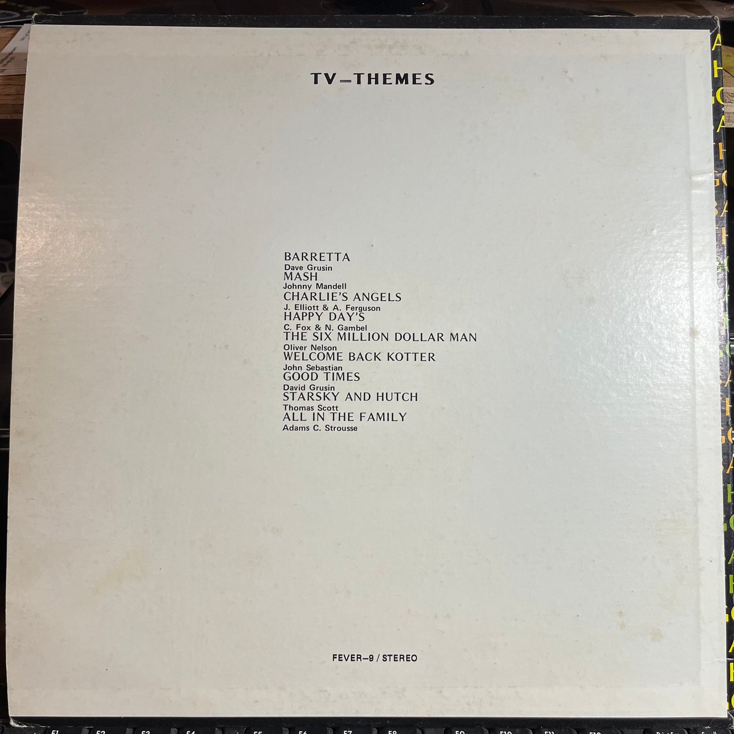 TV Themes (VINYL) | Excellent (EX) Excellent (EX) - SOUNDTRACK / USED *EXCELLENT*