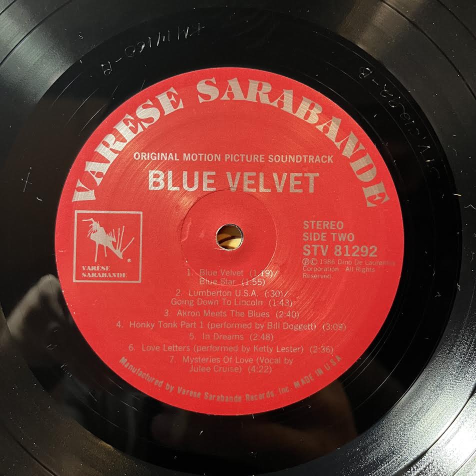 Angelo Badalamenti - Blue Velvet (Original Motion Picture Soundtrack) (VINYL) | Near Mint (NM) Excellent+ (EX+) - SOUNDTRACK / USED *NEAR MINT*