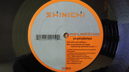 Travelling / Floods Of Water | Very Good Plus (VG+) Near Mint (NM)