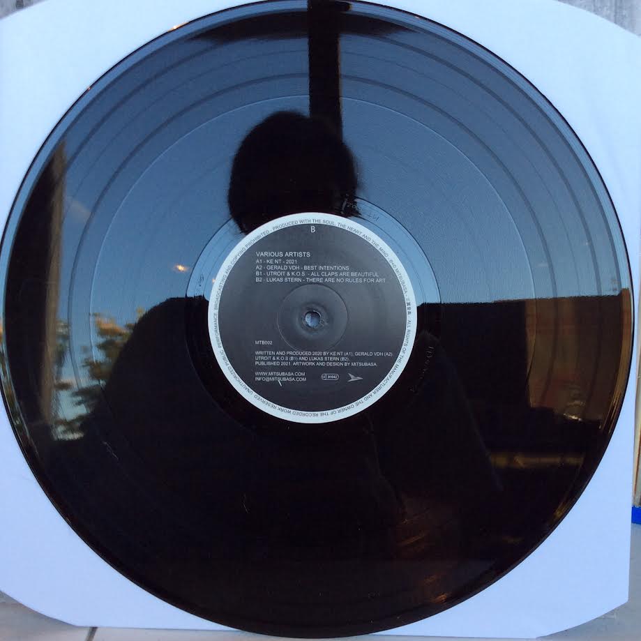 MTB002 (VINYL) | Near Mint (NM) Near Mint (NM) - TECHNO / USED *NEAR MINT*