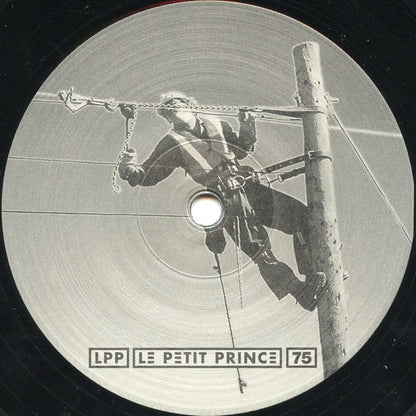 Into The Groove (12" VINYL) | Near Mint (NM or M-) Generic - TECHNO / USED *NEAR MINT*