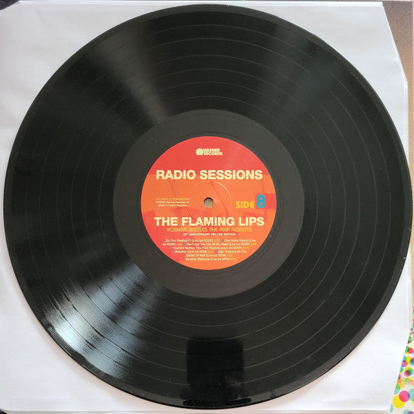Yoshimi Battles The Pink Robots (20th Anniversary Deluxe Edition) | Mint (M) Mint (M)