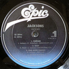 The Jacksons Victory Epic LP, Album, Car Very Good Plus (VG+) Very Good Plus (VG+)