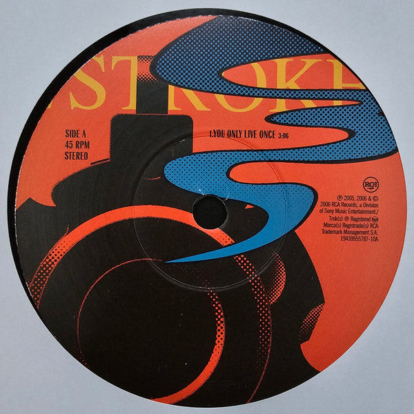 The Singles (06.25.2001-09.06.2006) - Volume 01 | Mint (M) Mint (M)