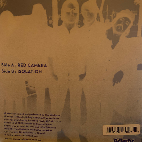 Red Camera / Isolation | Mint (M) Mint (M)
