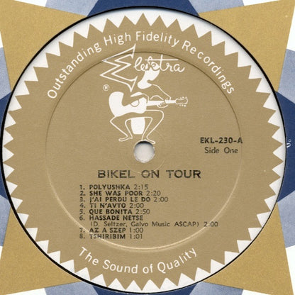 On Tour | Very Good Plus (VG+) Very Good Plus (VG+) - FOLK / USED *VERY GOOD+*