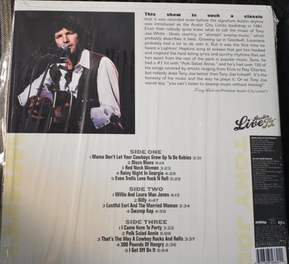 Live From Austin, TX | Mint (M) Mint (M)