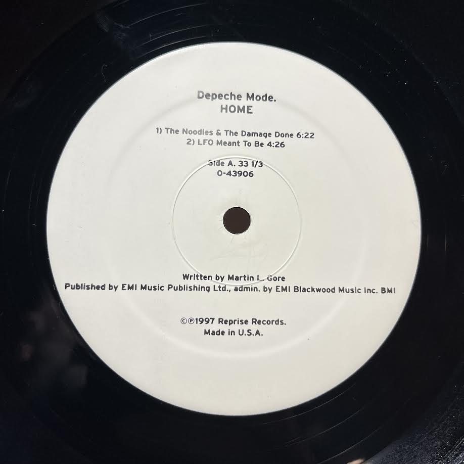 Home / Useless (12" VINYL) | Excellent (EX) Near Mint (NM) - TRANCE / USED *EXCELLENT*