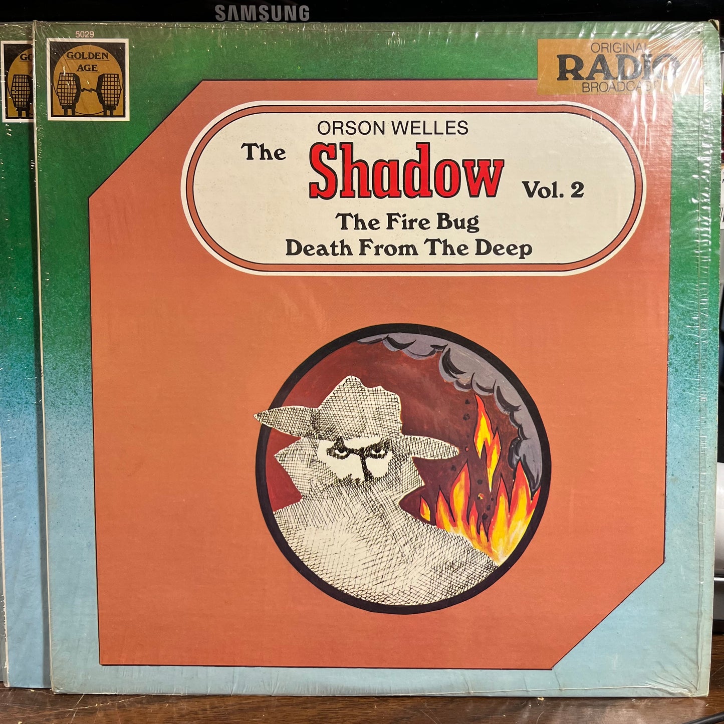 9 GOLDEN AGE ORIGINAL RADIO BROADCAST VINYL LPs | Near Mint (NM or M-) Near Mint (NM or M-) - USED/LIKE NEW