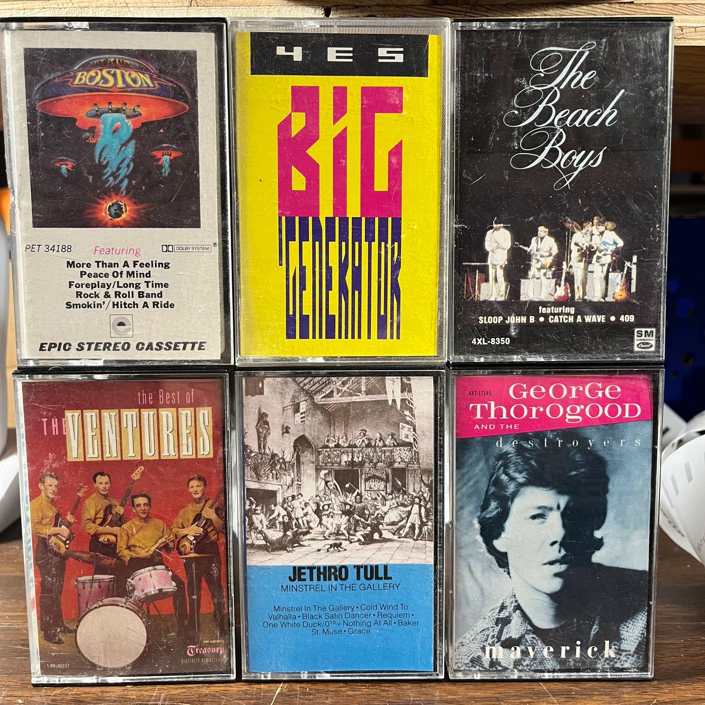 6 CASSETTE LOT / BOSTON / YES / BEACH BOYS / VENTURES / JETHRO TULL / GEORGE THOROGOOD | Very Good Plus (VG+) Very Good Plus (VG+) - USED *VERY GOOD+*