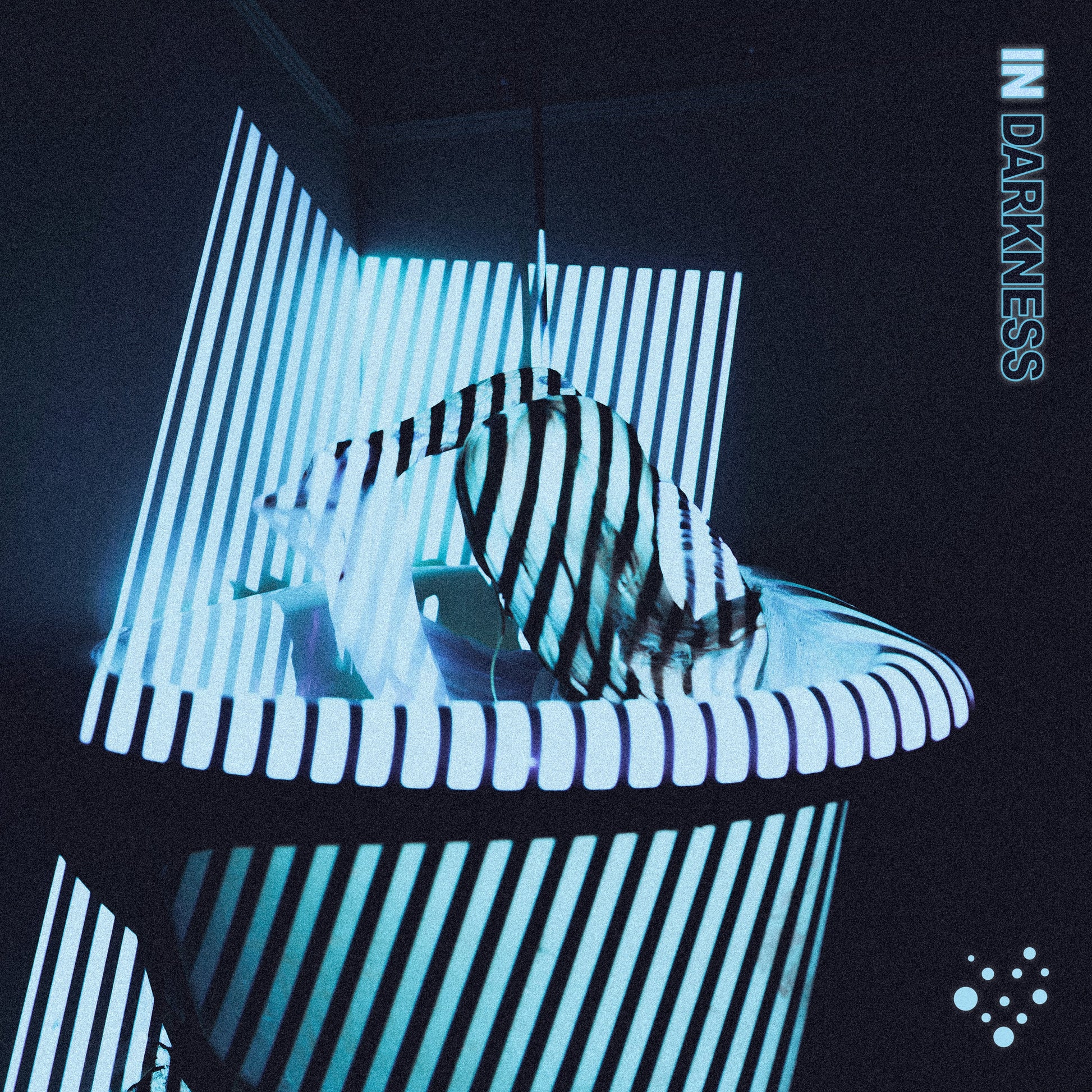 Varials - In Darkness |