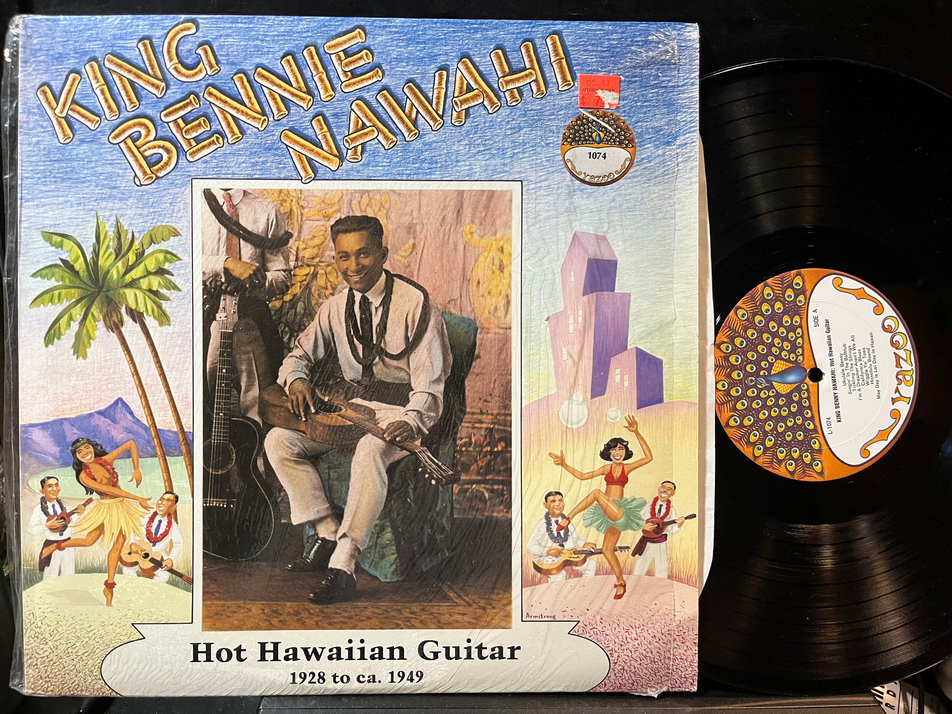 Benny Nawahi - Hot Hawaiian Guitar (1928 To Ca. 1949) (VINYL) | Near Mint (NM) Near Mint (NM) - WORLD/HAWIIAN / USED *NEAR MINT*
