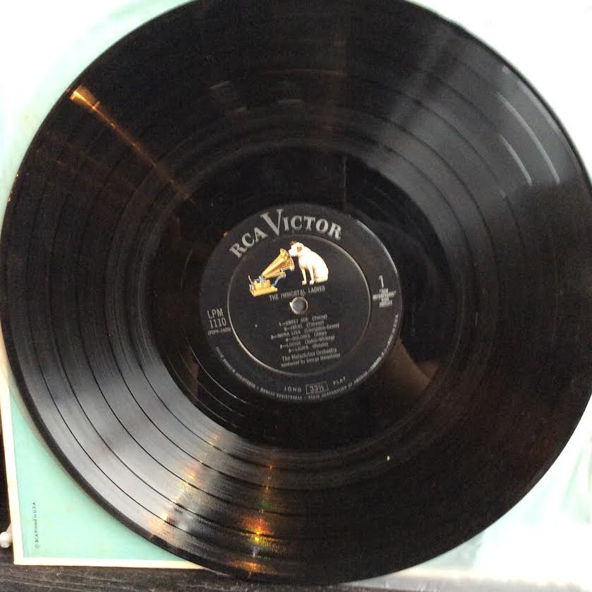 The Immortal Ladies (VINYL) | Very Good (VG) Very Good (VG) - WORLD / USED *VERY GOOD*